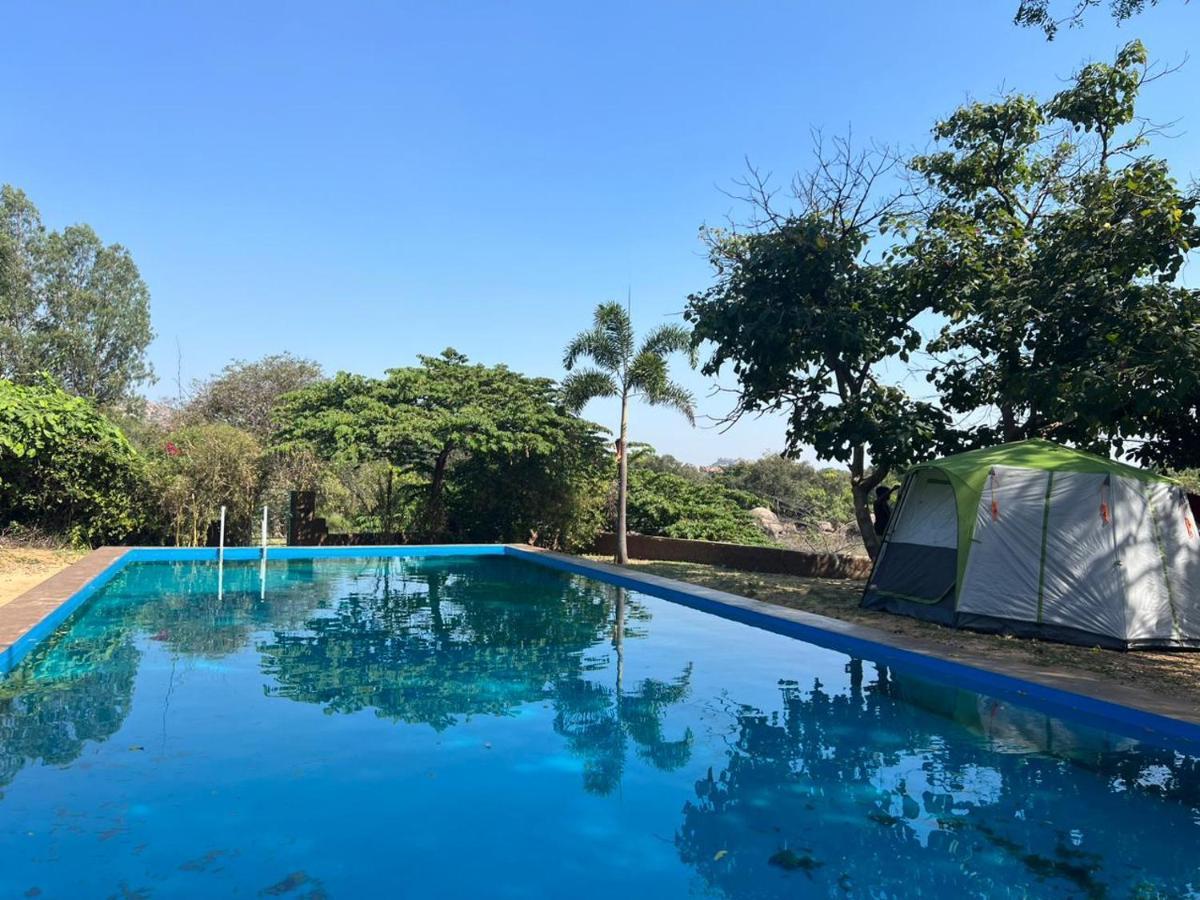 Leo Wodden Resort Hampi Buitenkant foto